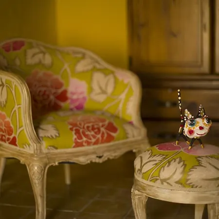 Las Mariposas Club *